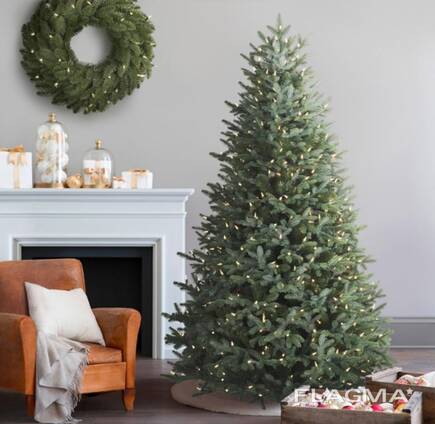 Albero di Natale artificiale con luci LED trasparenti