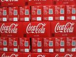 Coca Cola e altre bevande analcoliche, tutte le varietà e dimensioni - фото 1
