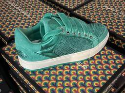 Кроссовки Kurt Geiger ОПТ