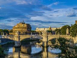 Окажу туристические услуги в Риме