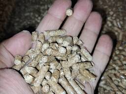 Pellet di pino 6mm o 8mm