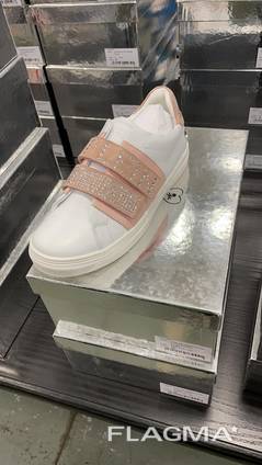 Scarpe uomo donna bambino — Купить в Милане на Flagma.it #1760475