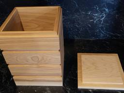 Urns for burial of ashes